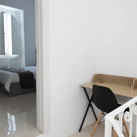 Promenade 2bed Townhouse By Homely! Слима
