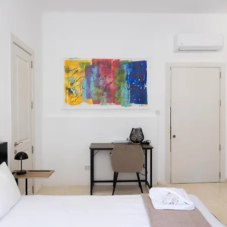 Дом отдыха Promenade 2bed Townhouse By Homely! Слима