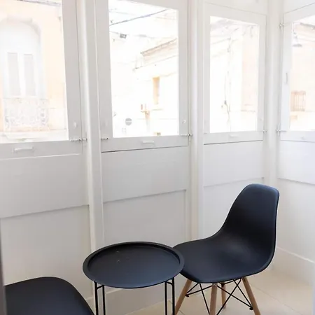 Promenade 2bed Townhouse By Homely! Feriehus Sliema