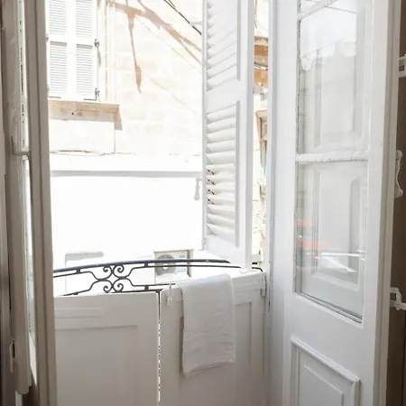 Promenade 2bed Townhouse By Homely! *